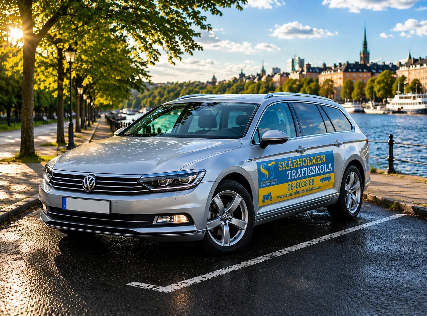 Moderna utbildningsbilar — trygghet från första lektionen.